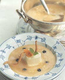 Melonsuppe med parfait af polynesisk vanilje